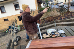 Helmut erklärt die Vorgehensweise