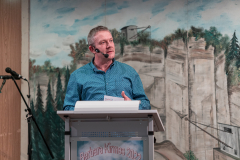 Bernhard Klapperich moderierte die Veranstaltung