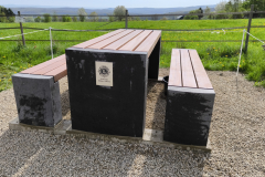 Die Sitzgruppe ist fertig.