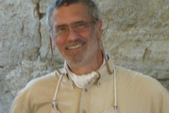 Der Bildhauer Georg Ahrens im Jahre 2013